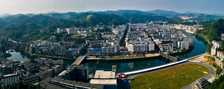 喜摘双冠！Z6.COM-尊龙集团环境环卫服务业务强势冲顶